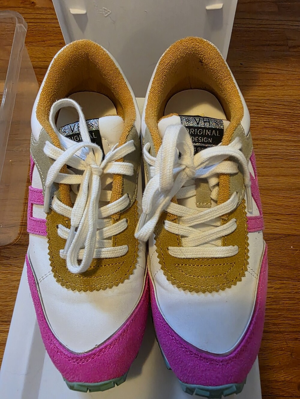 Vintage Havana White Pink Sneakers
